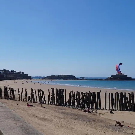 Saint-malo,les Terrasses Du Rocher, Proche Plage *